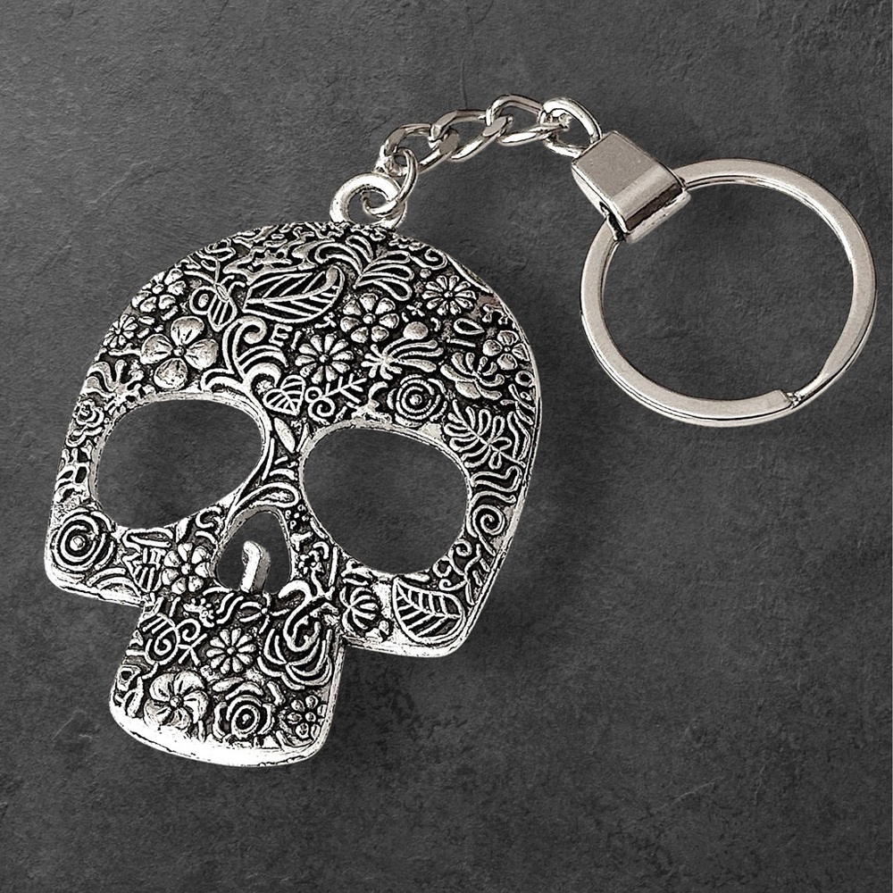 Gothic Silver Sugar Skull Embossed Key Ring 
Key Chain